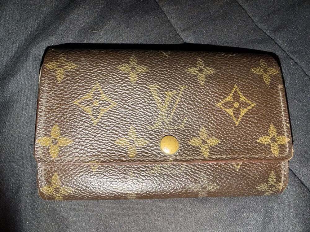 Louis Vuitton Monogram Compact Zip Wallet